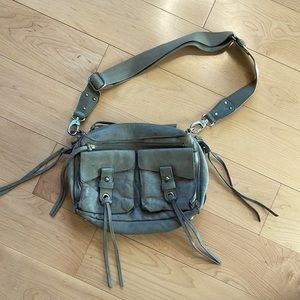 Athe Vanessa Bruno beautiful leather over the shoulder or crossbody bag purse